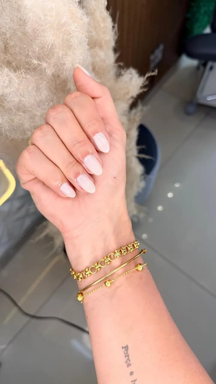 Trabalho realizado por Caroll Beauty 4